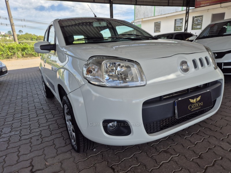 UNO 1.4 EVO ECONOMY 8V FLEX 4P MANUAL - 2014 - CAXIAS DO SUL