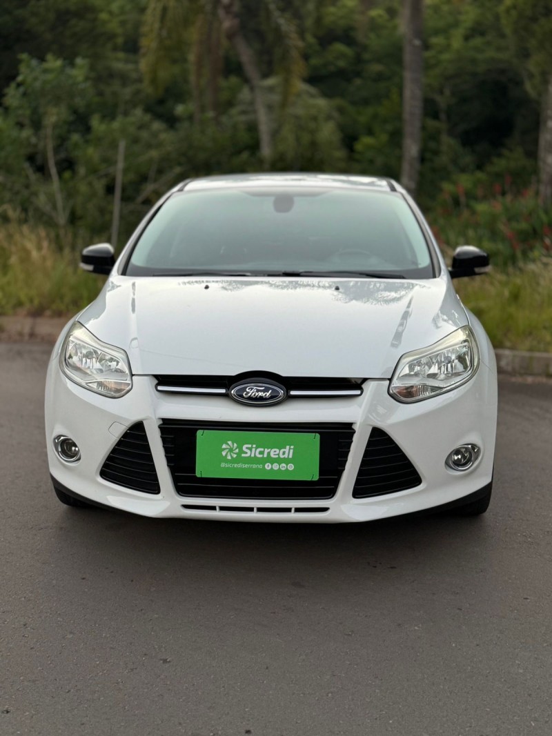 FOCUS 2.0 TITANIUM 16V FLEX 4P AUTOMÁTICO - 2015 - BENTO GONçALVES