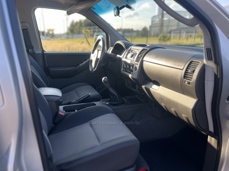 FRONTIER 2.5 SV ATTACK 4X4 CD TURBO ELETRONIC DIESEL 4P MANUAL - 2015 - ANTôNIO PRADO