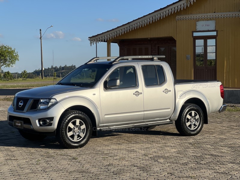 frontier 2.5 sv attack 4x4 cd turbo eletronic diesel 4p manual 2015 antonio prado