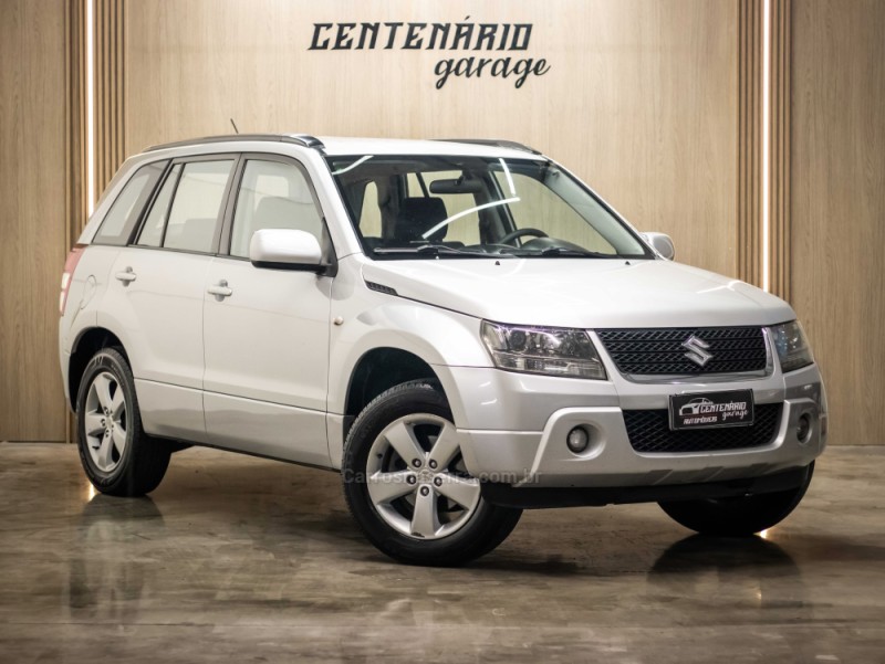 grand vitara 2.0 4x2 16v gasolina 4p manual 2011 caxias do sul