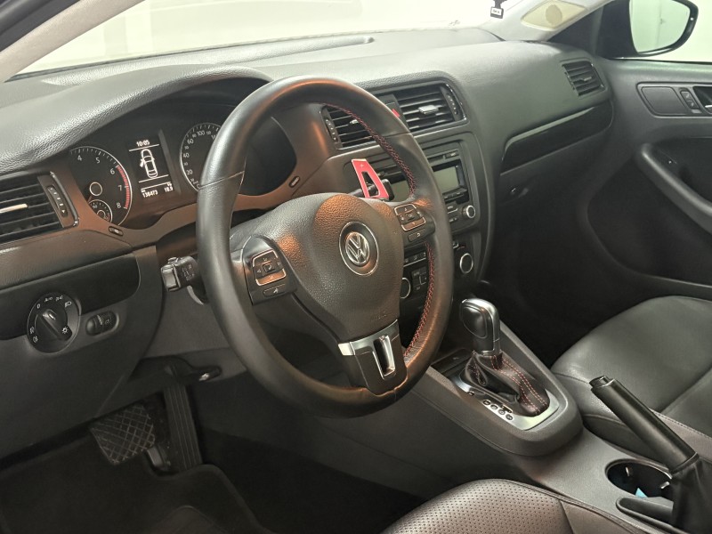 JETTA 2.0 COMFORTLINE FLEX 4P TIPTRONIC - 2012 - BENTO GONçALVES