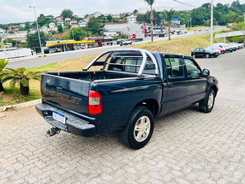 S10 2.8 EXECUTIVE 4X4 CD 12V TURBO INTERCOOLER DIESEL 4P MANUAL - 2004 - BENTO GONçALVES