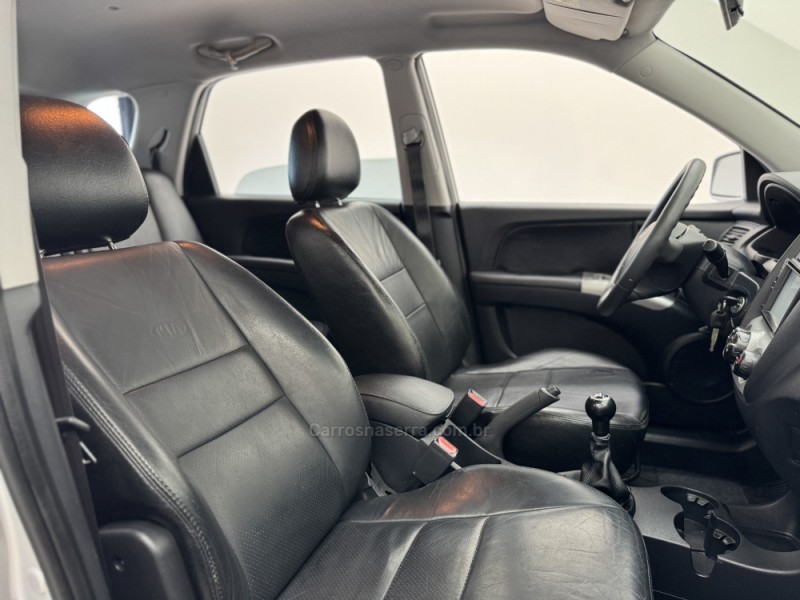 SPORTAGE 2.0 LX 4X2 16V GASOLINA 4P MANUAL - 2008 - CARLOS BARBOSA