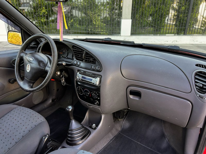 COURIER 1.6 MPI L 8V GASOLINA 2P MANUAL - 2009 - BENTO GONçALVES