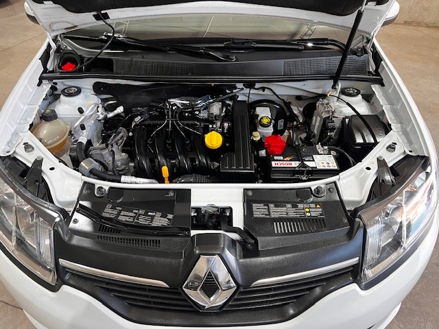 LOGAN 1.0 EXPRESSION 16V FLEX 4P MANUAL - 2015 - CAXIAS DO SUL