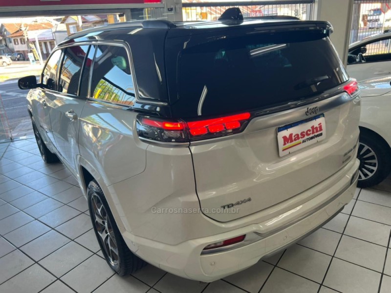 COMMANDER 2.0 OVERLAND TD380 4X4 TURBO DIESEL 4P AUTOMÁTICO - 2023 - CAXIAS DO SUL