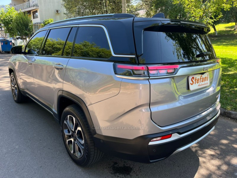 COMMANDER 1.3 LIMITED T270 16V 4X2 TURBO FLEX 4P AUTOMÁTICO - 2022 - FELIZ