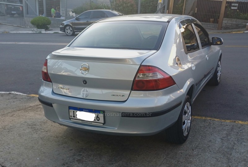 PRISMA 1.4 MPFI MAXX 8V FLEX 4P MANUAL - 2011 - FARROUPILHA