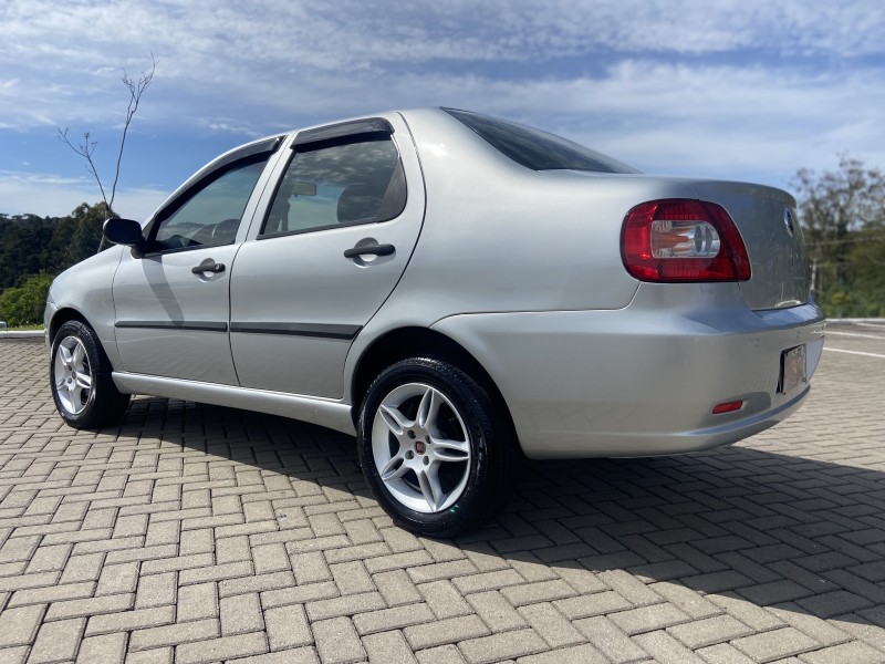 SIENA 1.4 MPI ELX 8V FLEX 4P MANUAL - 2007 - CAXIAS DO SUL