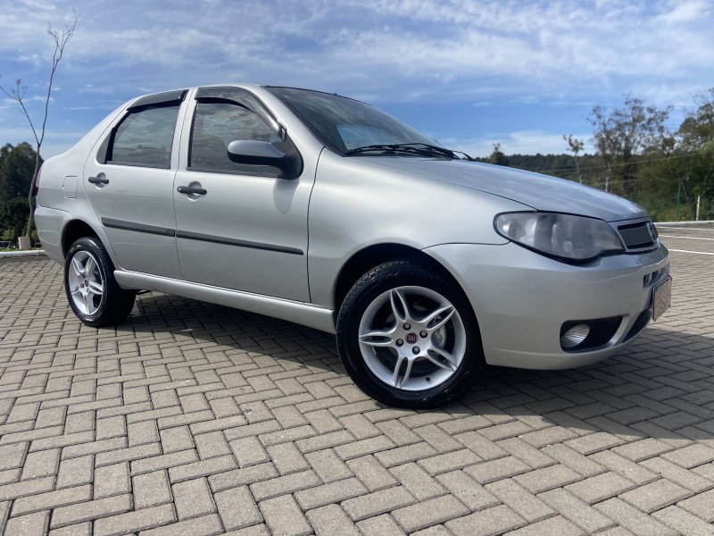 SIENA 1.4 MPI ELX 8V FLEX 4P MANUAL - 2007 - CAXIAS DO SUL