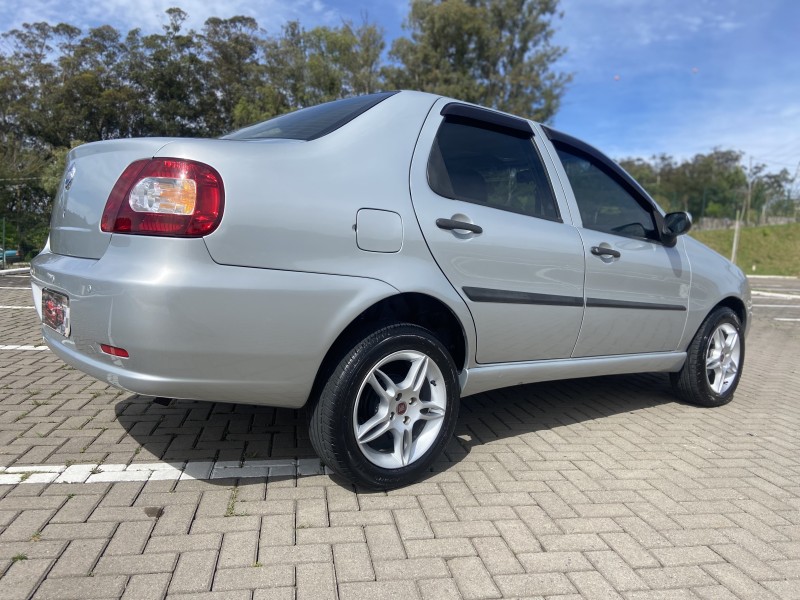 SIENA 1.4 MPI ELX 8V FLEX 4P MANUAL - 2007 - CAXIAS DO SUL
