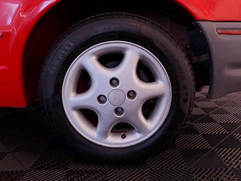 ESCORT 1.0 HOBBY 8V GASOLINA 2P MANUAL - 1995 - NOVO HAMBURGO