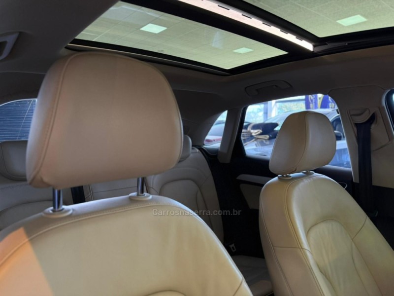 Q3 2.0 TFSI AMBIENTE QUATTRO 4P GASOLINA S TRONIC - 2016 - SãO LEOPOLDO