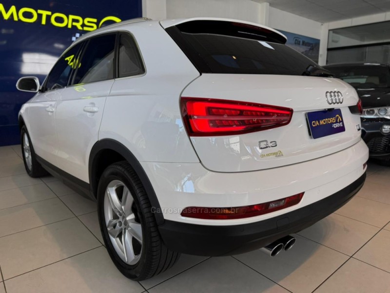 Q3 2.0 TFSI AMBIENTE QUATTRO 4P GASOLINA S TRONIC - 2016 - SãO LEOPOLDO