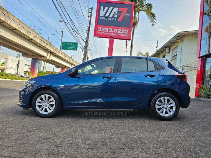 ONIX 1.0 LT 12V FLEX 4P MANUAL - 2022 - NOVO HAMBURGO