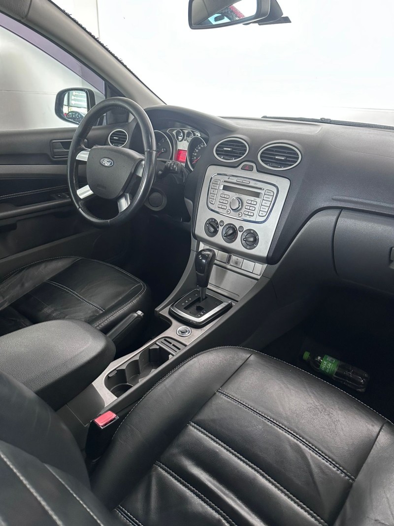 FOCUS 2.0 GLX 16V FLEX 4P AUTOMÁTICO - 2012 - FARROUPILHA