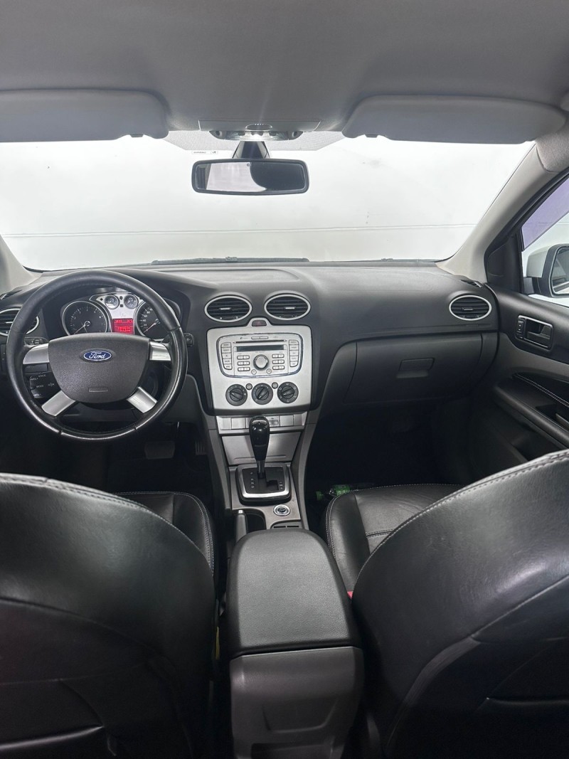 FOCUS 2.0 GLX 16V FLEX 4P AUTOMÁTICO - 2012 - FARROUPILHA