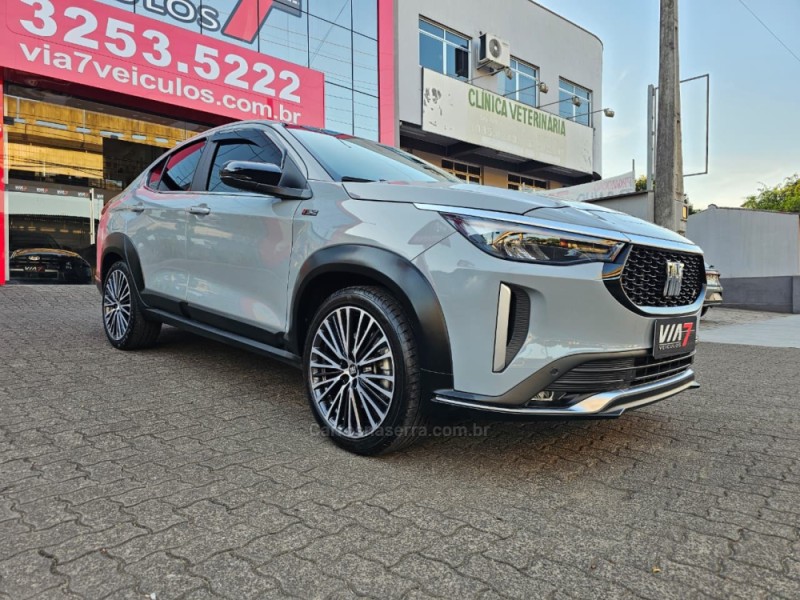 FASTBACK 1.3 LIMITED EDITION 270 TURBO FLEX 4P AUTOMÁTICO