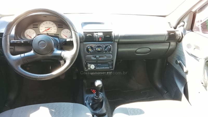 CORSA 1.0 MPF WIND 8V GASOLINA 4P MANUAL - 2001 - CAXIAS DO SUL
