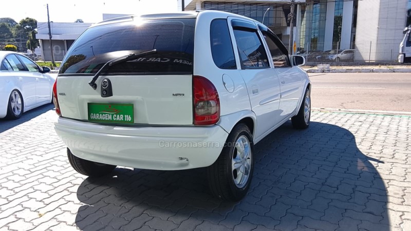 CORSA 1.0 MPF WIND 8V GASOLINA 4P MANUAL - 2001 - CAXIAS DO SUL