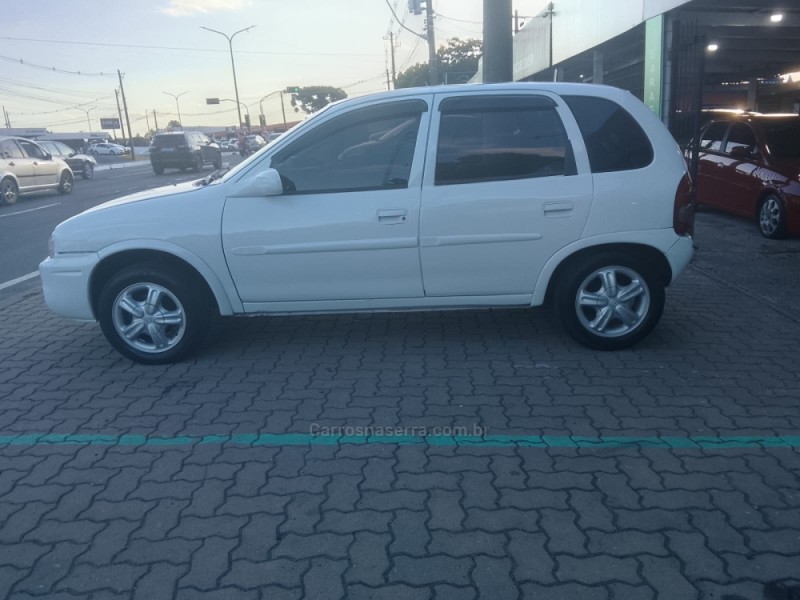 CORSA 1.0 MPF WIND 8V GASOLINA 4P MANUAL - 2001 - CAXIAS DO SUL