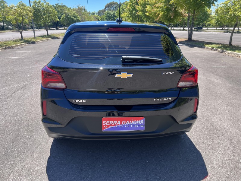 ONIX 1.0 PREMIER II 12V TURBO FLEX 4P AUTOMÁTICO - 2021 - BENTO GONçALVES