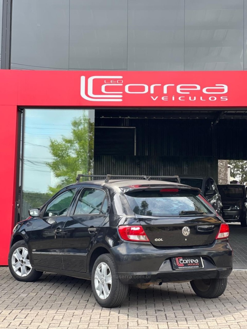 GOL 1.0 MI TREND 8V FLEX 4P MANUAL - 2011 - CANELA