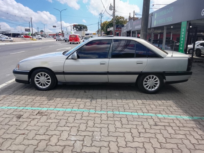 OMEGA 2.0 MPFI GLS 8V GASOLINA 4P MANUAL - 1992 - CAXIAS DO SUL