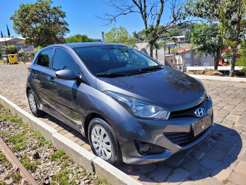 HB20 1.0 COMFORT PLUS 12V FLEX 4P MANUAL - 2014 - CARLOS BARBOSA