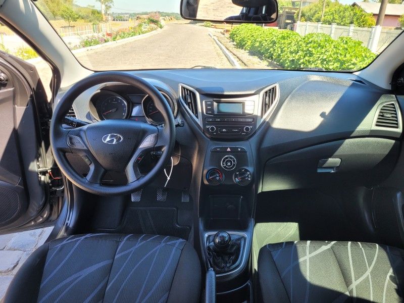 HB20 1.0 COMFORT PLUS 12V FLEX 4P MANUAL - 2014 - CARLOS BARBOSA