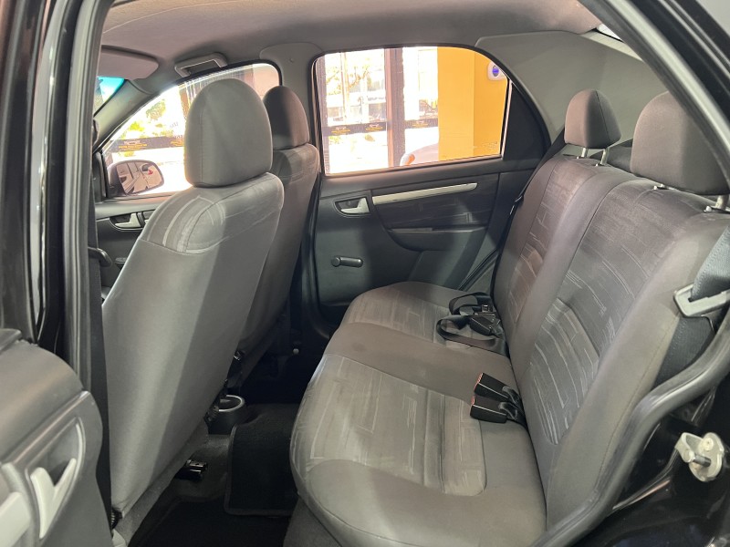 PRISMA 1.4 MPFI MAXX 8V FLEX 4P MANUAL - 2011 - CAXIAS DO SUL