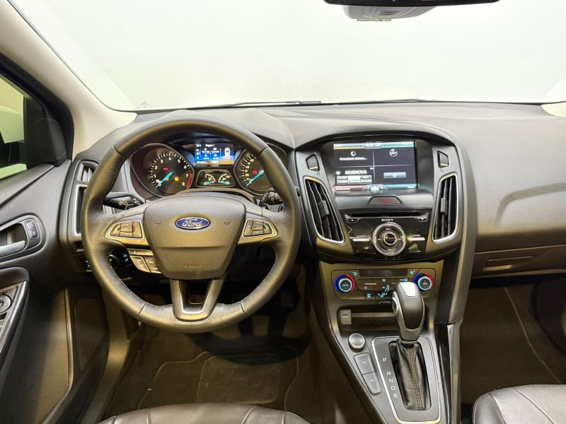 FOCUS 2.0 TITANIUM PLUS 16V FLEX 4P AUTOMÁTICO - 2016 - CAXIAS DO SUL