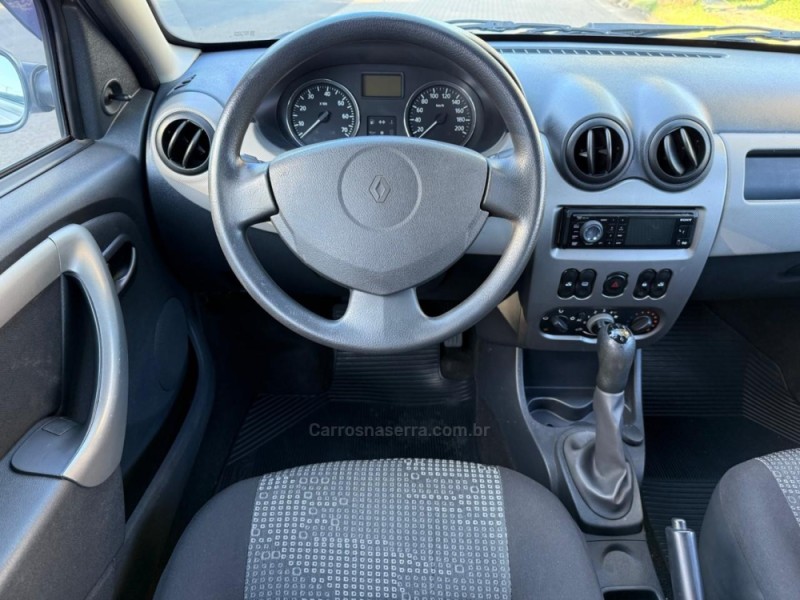 SANDERO 1.6 EXPRESSION 8V FLEX 4P MANUAL - 2010 - IVOTI