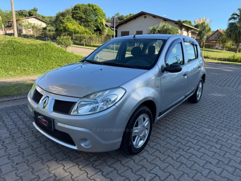 sandero 1.6 expression 8v flex 4p manual 2010 ivoti