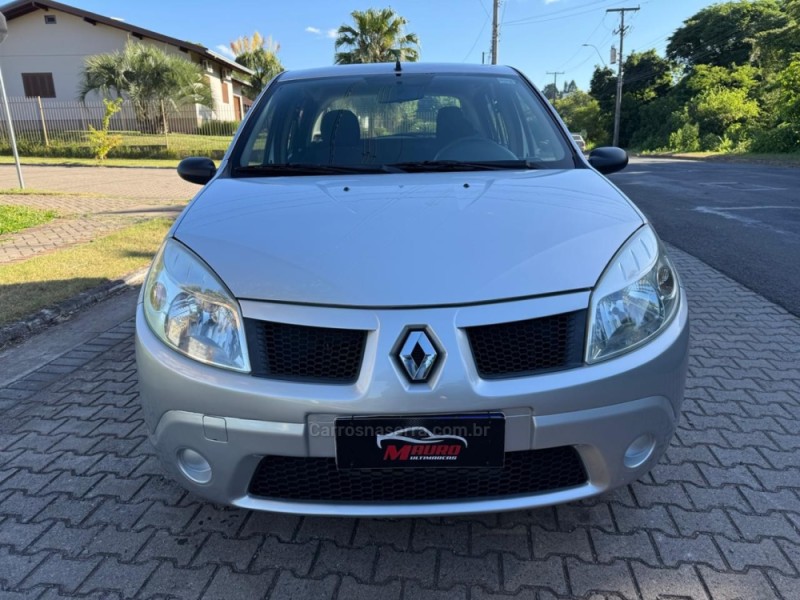 SANDERO 1.6 EXPRESSION 8V FLEX 4P MANUAL - 2010 - IVOTI