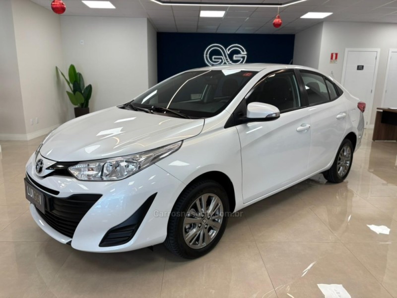 yaris 1.5 xl plus connect 16v flex 4p automatico 2021 carlos barbosa