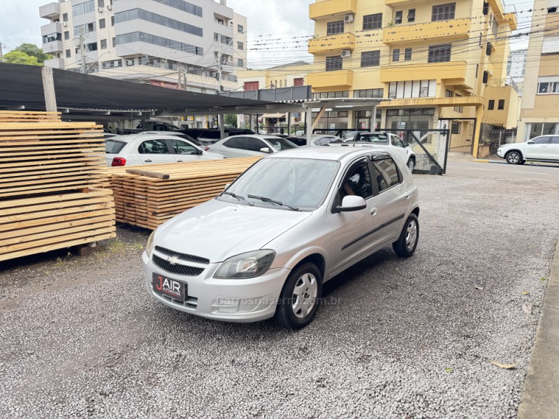 CELTA 1.0 MPFI LT 8V FLEX 4P MANUAL - 2013 - GARIBALDI