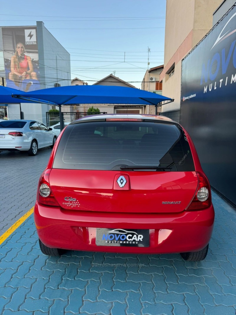 CLIO 1.0 CAMPUS 16V FLEX 4P MANUAL - 2009 - ESTâNCIA VELHA