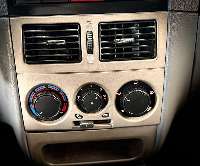 PALIO 1.6 TREKKING WEEKEND 16V FLEX 4P MANUAL - 2012 - CAXIAS DO SUL