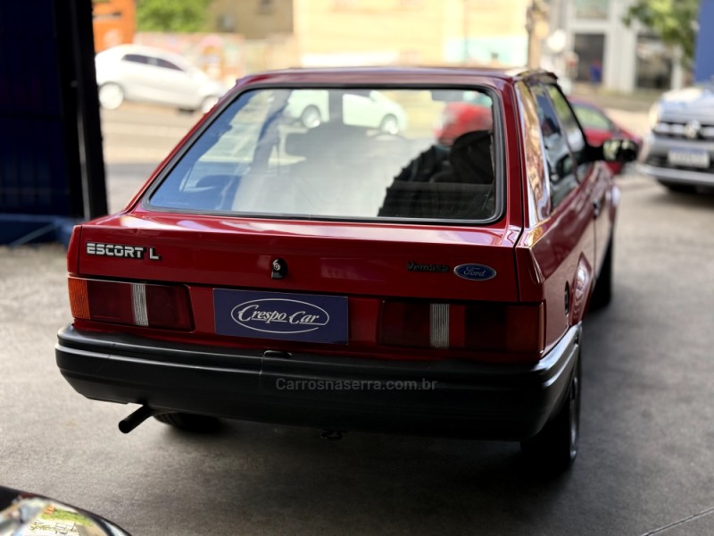 ESCORT 1.6 L 8V GASOLINA 2P MANUAL - 1991 - CAXIAS DO SUL
