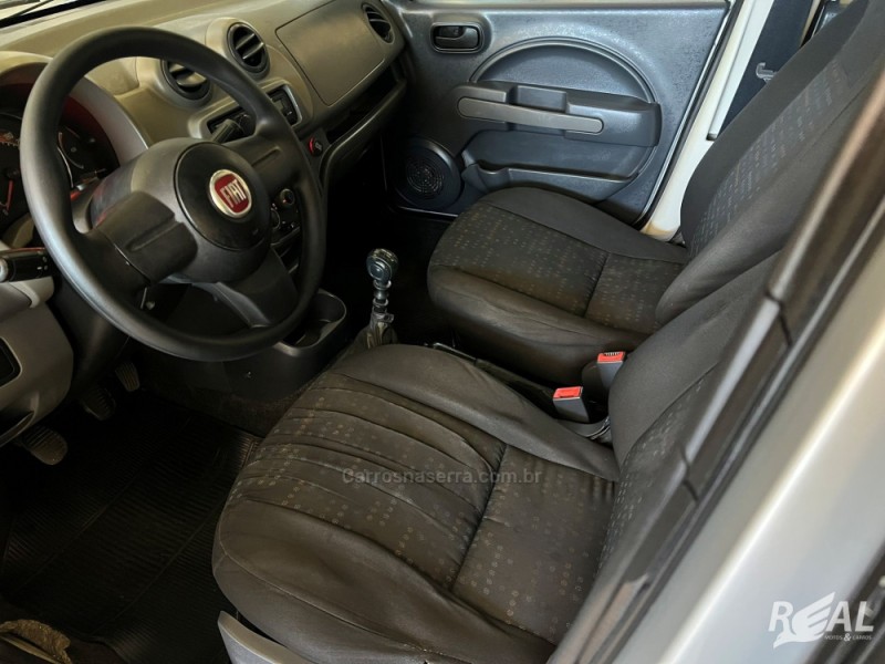 UNO 1.0 EVO VIVACE 8V FLEX 4P MANUAL - 2013 - SAPIRANGA