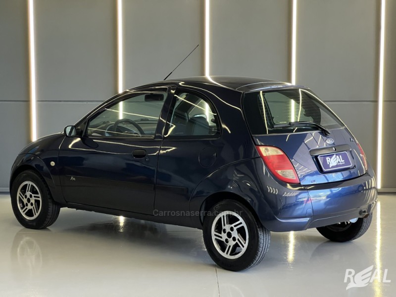 KA 1.0 MPI GL 8V GASOLINA 2P MANUAL - 2005 - SAPIRANGA