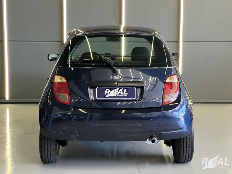 KA 1.0 MPI GL 8V GASOLINA 2P MANUAL - 2005 - SAPIRANGA