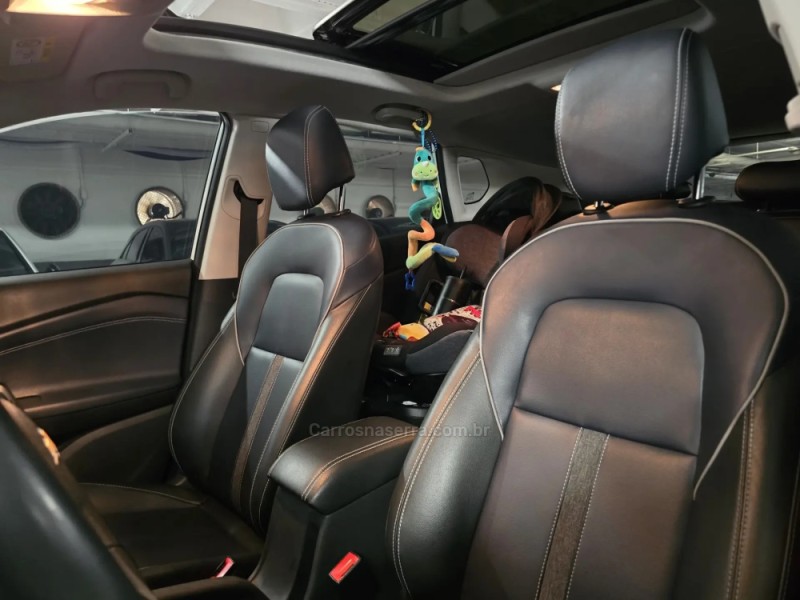 TRACKER 1.2 12V PREMIER TURBO FLEX 4P AUTOMÁTICO - 2022 - PORTO ALEGRE