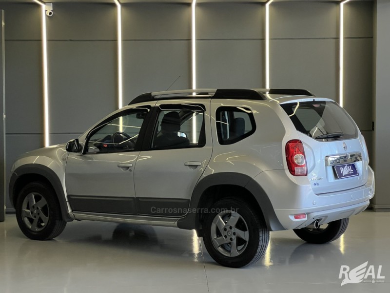 DUSTER 2.0 DYNAMIQUE 4X2 16V FLEX 4P MANUAL - 2014 - SAPIRANGA