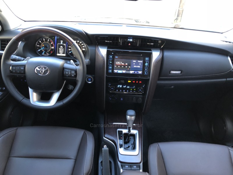 HILUX SW4 2.8 SRX 4X4 16V TURBO INTERCOOLER DIESEL 4P AUTOMÁTICO - 2019 - CAXIAS DO SUL