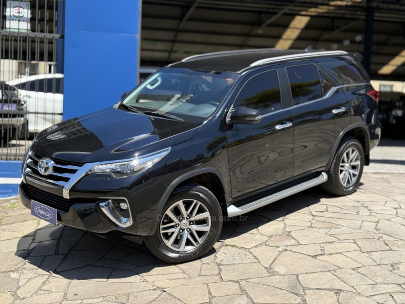 hilux sw4 2.8 srx 4x4 16v turbo intercooler diesel 4p automatico 2019 caxias do sul