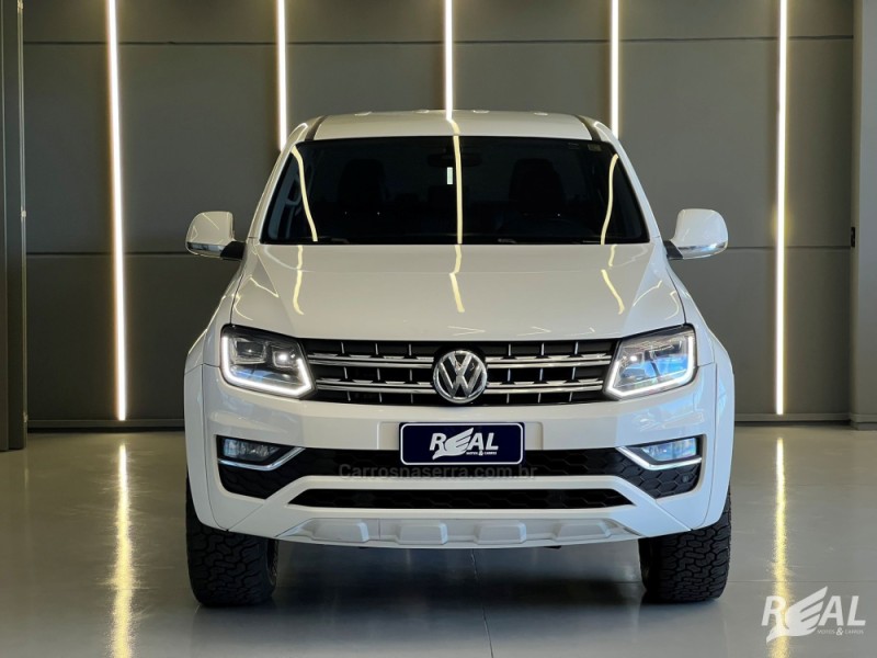 AMAROK 2.0 HIGHLINE 4X4 CD 16V TURBO INTERCOOLER DIESEL 4P MANUAL - 2017 - SAPIRANGA