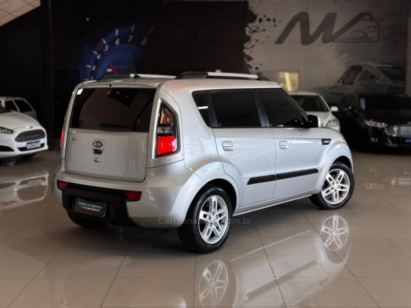 SOUL 1.6 EX 16V FLEX 4P MANUAL - 2011 - ESTâNCIA VELHA